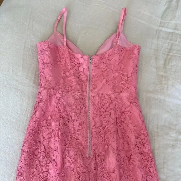 Hadley Midi Lace Dress - Picture 9 of 12